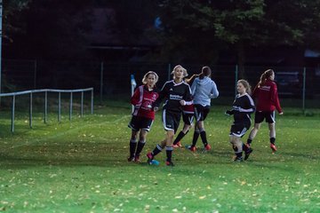 Bild 23 - Frauen SG Krempe/ETSV F. Glueckstadt - TSV Heiligenstedten : Ergebnis: 8:0